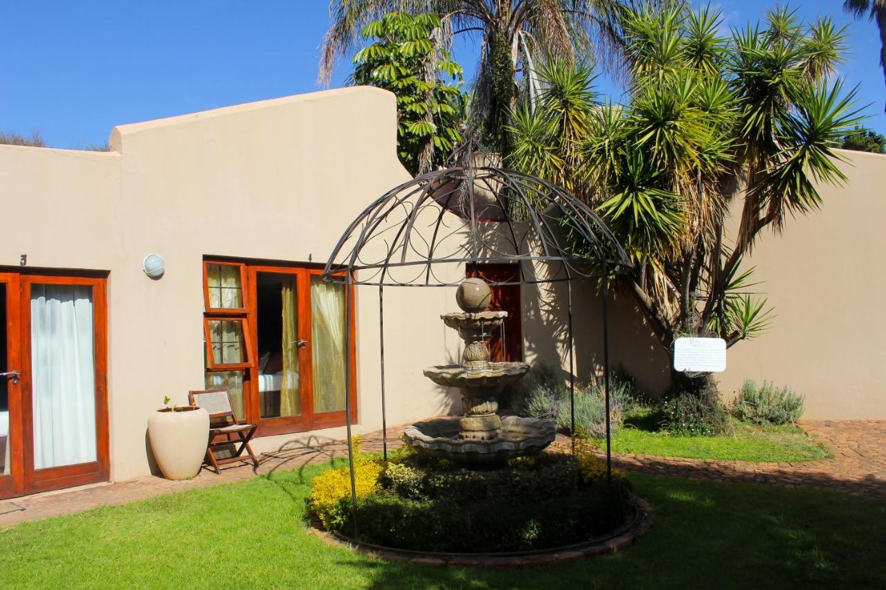 Echo Garden Guesthouse Rustenburg Exterior foto